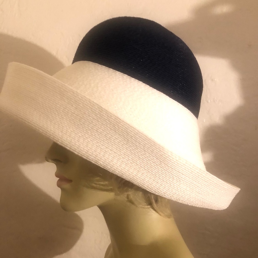 $350 PATRICIA UNDERWOOD STRAW HAT - Picture 2 of 8
